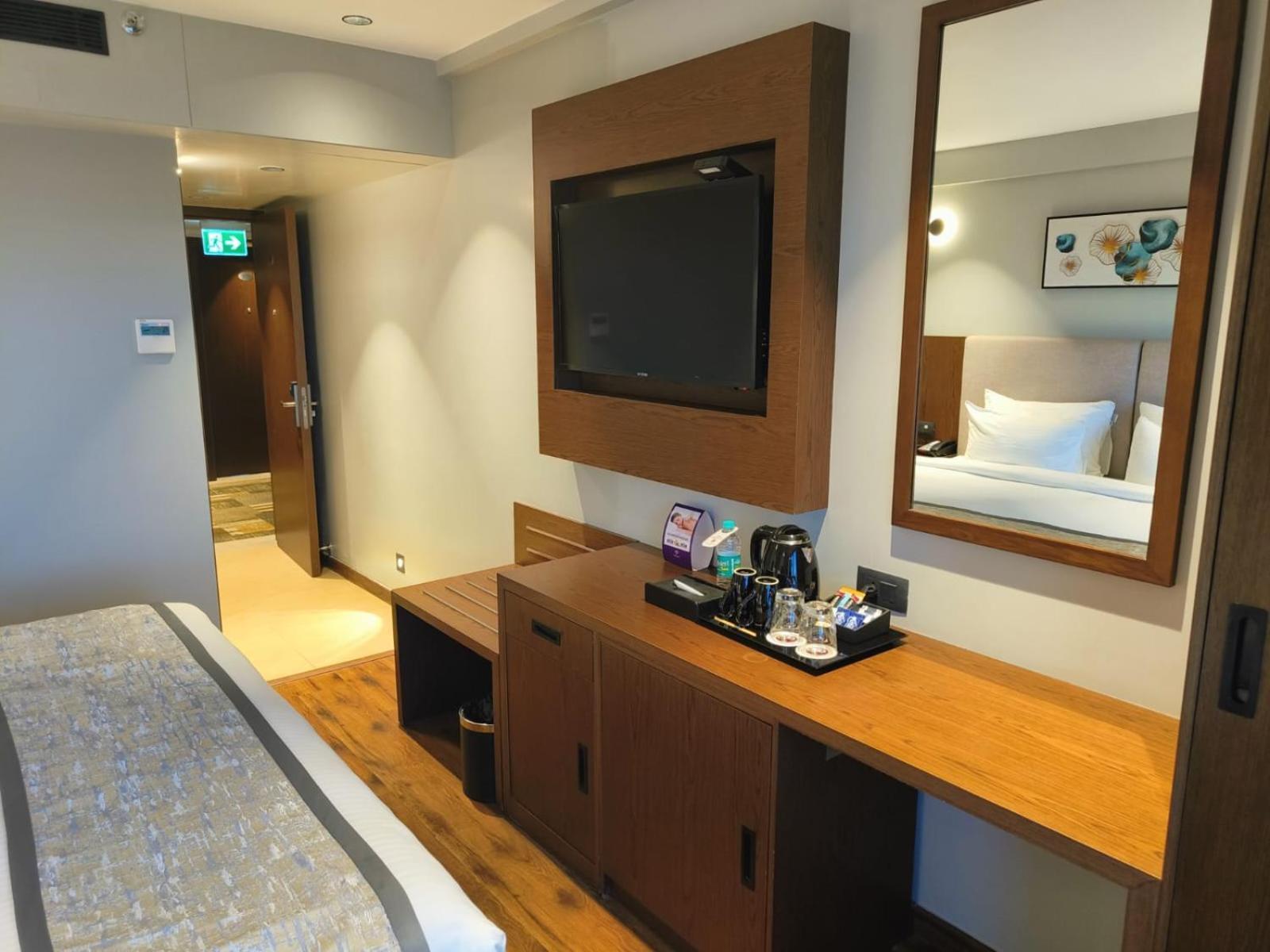 Ramee International Surat Hotel Luaran gambar